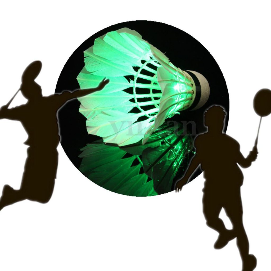 allumant coloré badminton de nuit de volant de plume de sport en plein LED*4