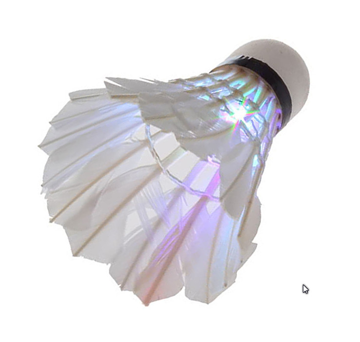 VOLANTS DE BADMINTON LED: Illuminez le ciel