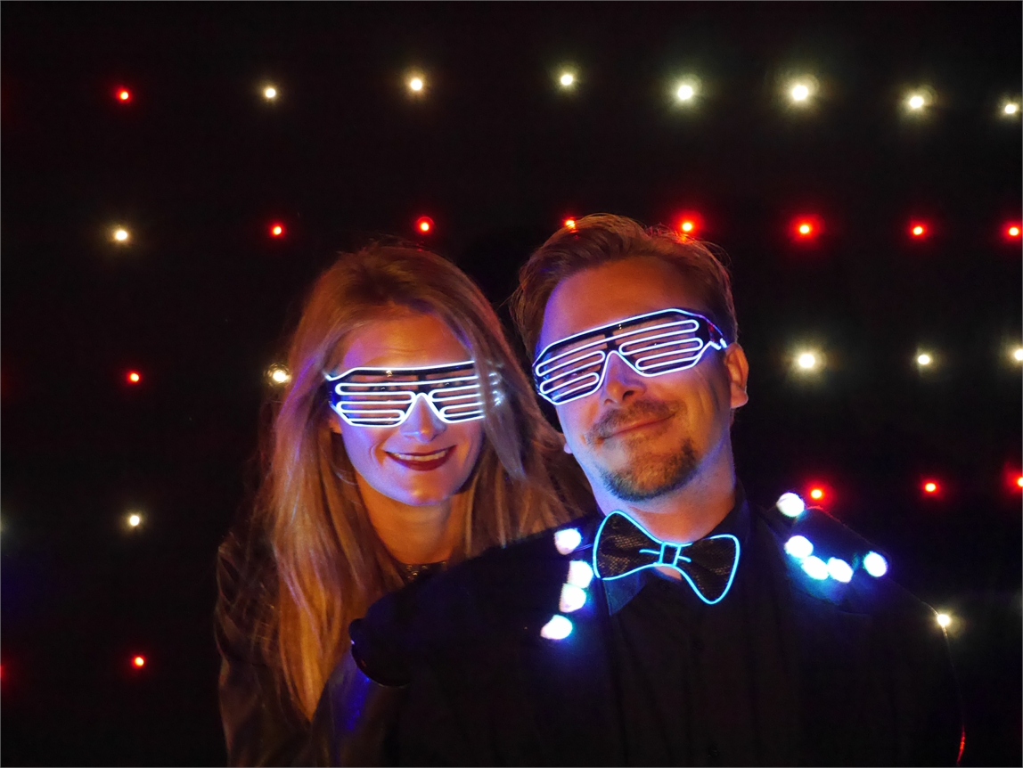 Lunettes lumineuses LED vertes avec boitier piles